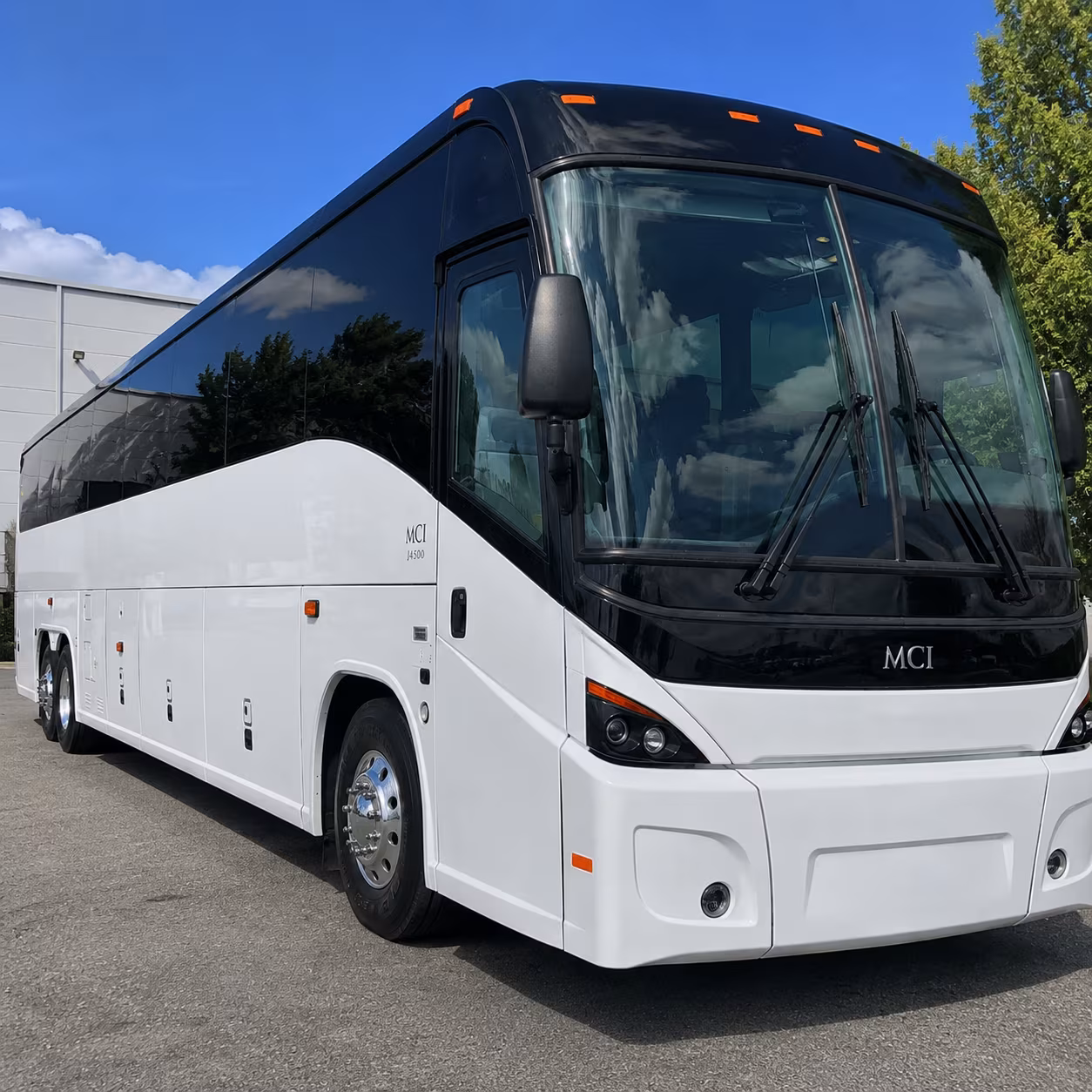 airport shuttle buses for west michigan tourism and seasonal group travel